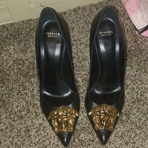Versace Pumps